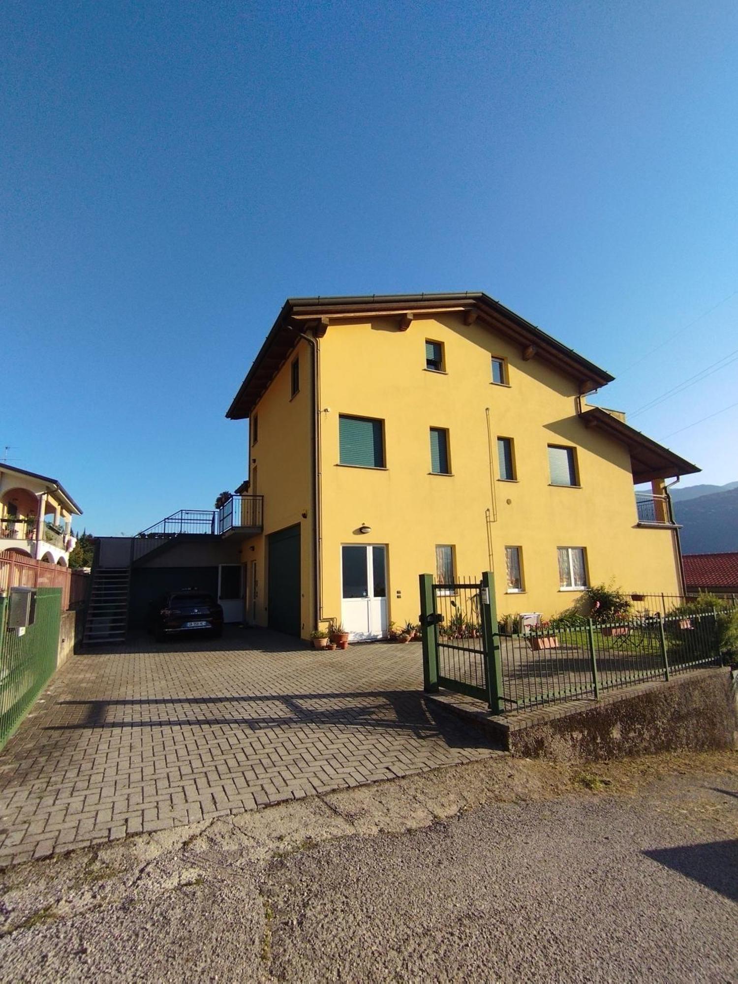Balcony Lake View Apartment Lierna Esterno foto